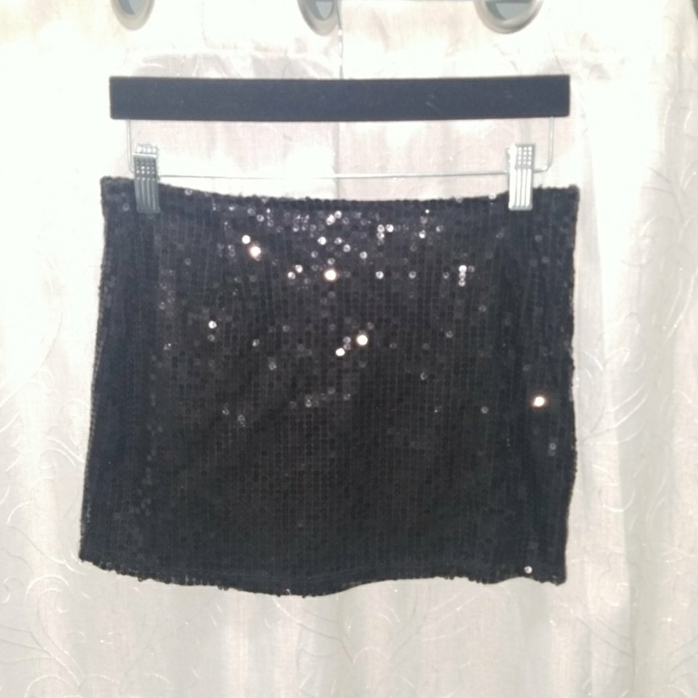 Cute Black Sequin Skirt